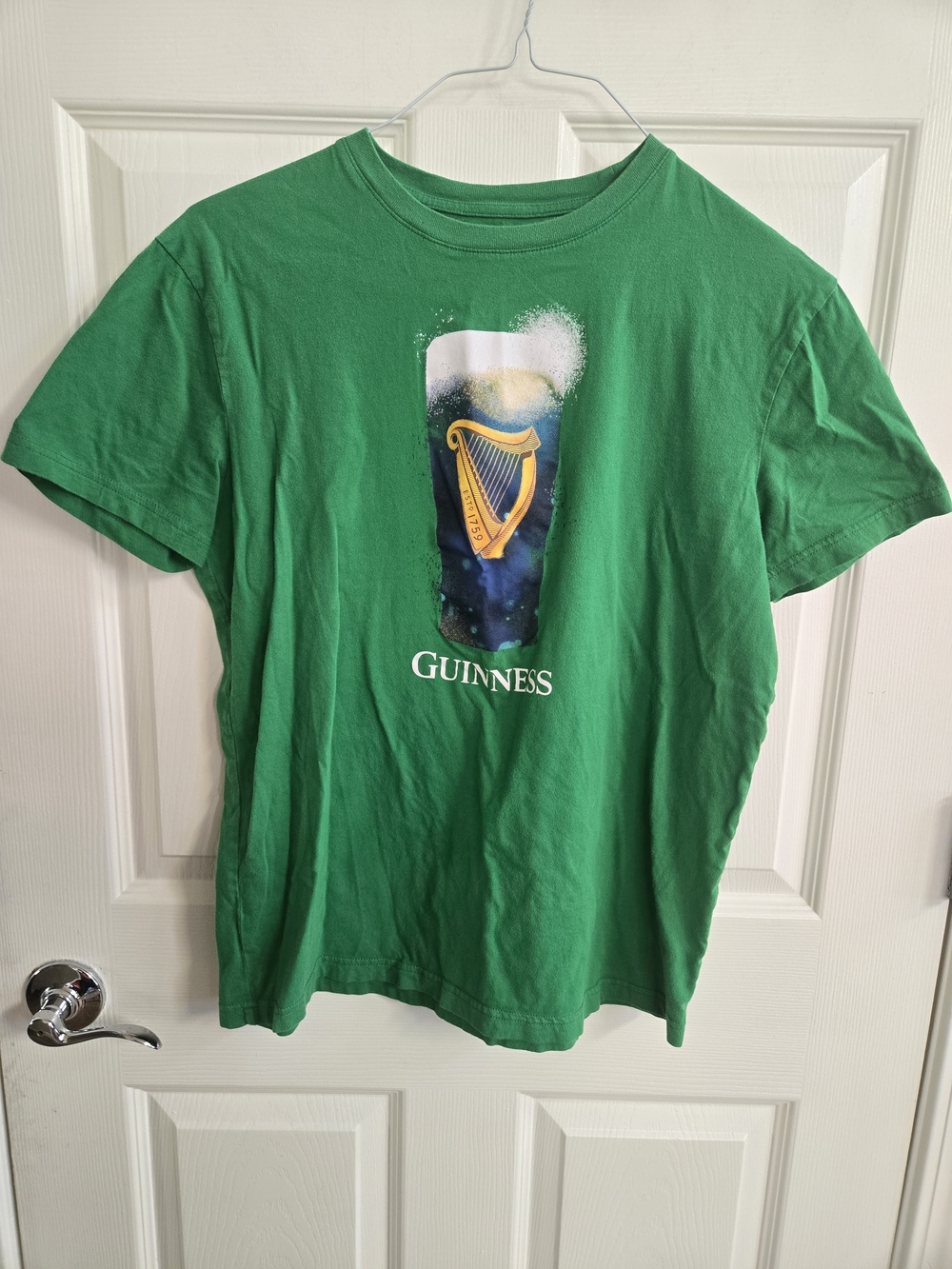 Guinness Green 100% Cotton Tee with Yellow Harp Graphic- Size Large